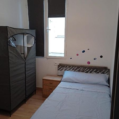 Habitacion Privada En Pleno Centro De Madrid Esterno foto