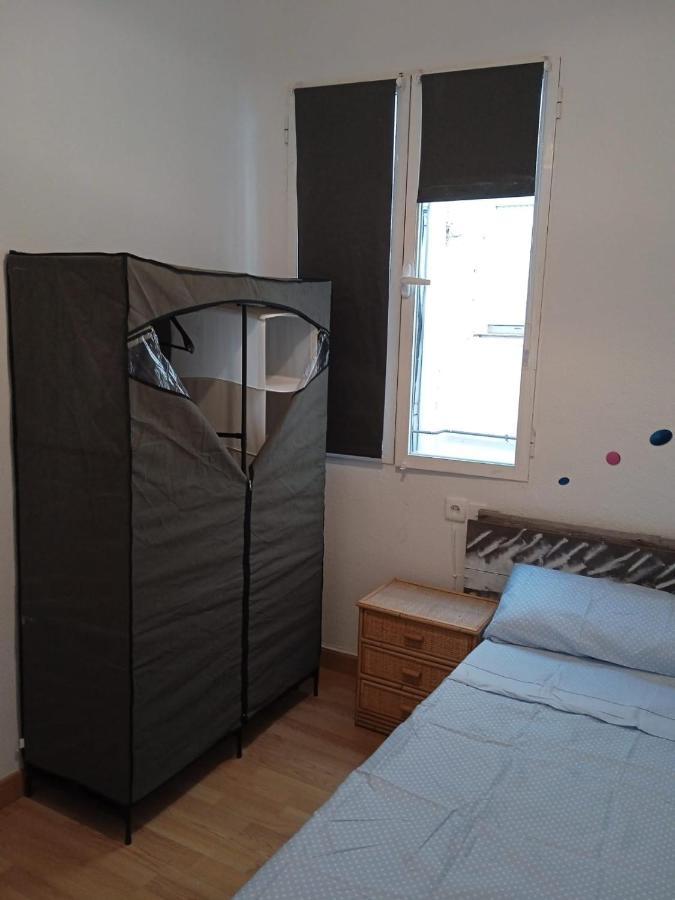 Habitacion Privada En Pleno Centro De Madrid Esterno foto